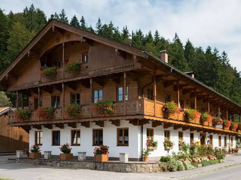 Außenaufnahme Wohnung zur Miete in Miesbach